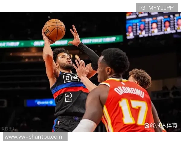 保罗乔治与尼克杨的对决谁能在NBA赛场上笑到最后